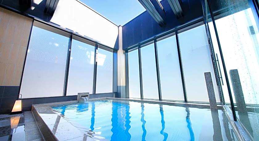 Candeo Hotels Tokyo Shimbashi