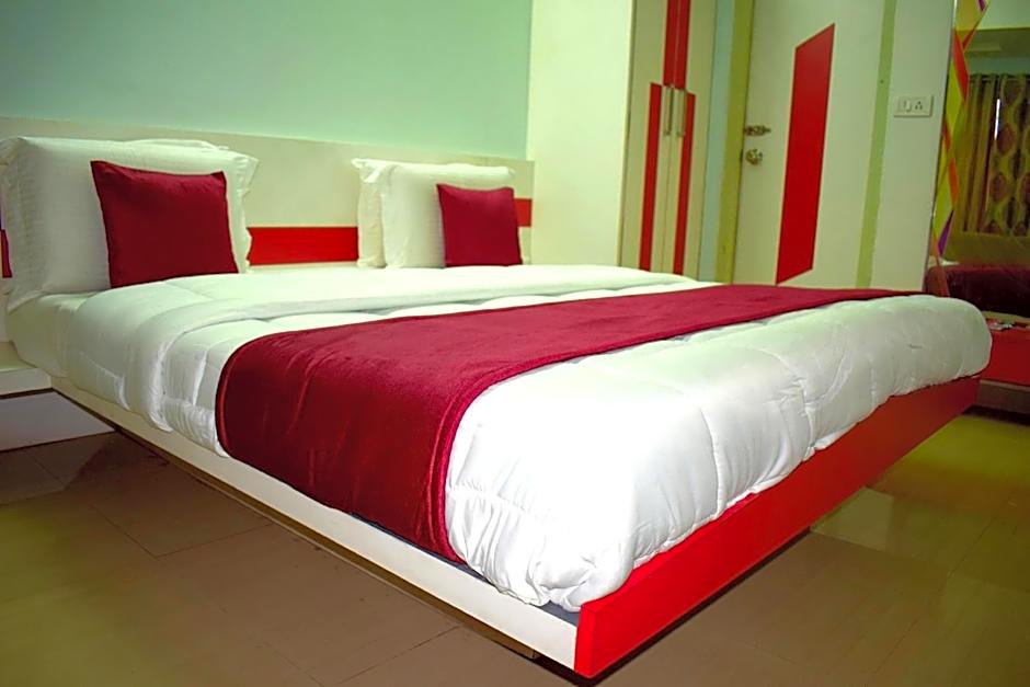 Hotel Ashapura Palace