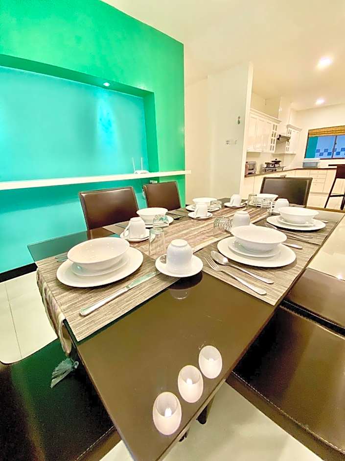 Rimbun Suites & Residences