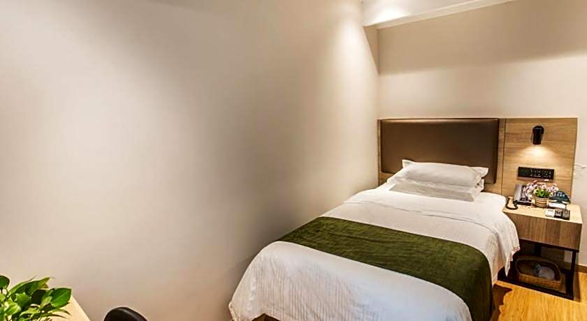 GreenTree Inn Suzhou Railway Station South Square Humble Administrator's Garden Business Hotel