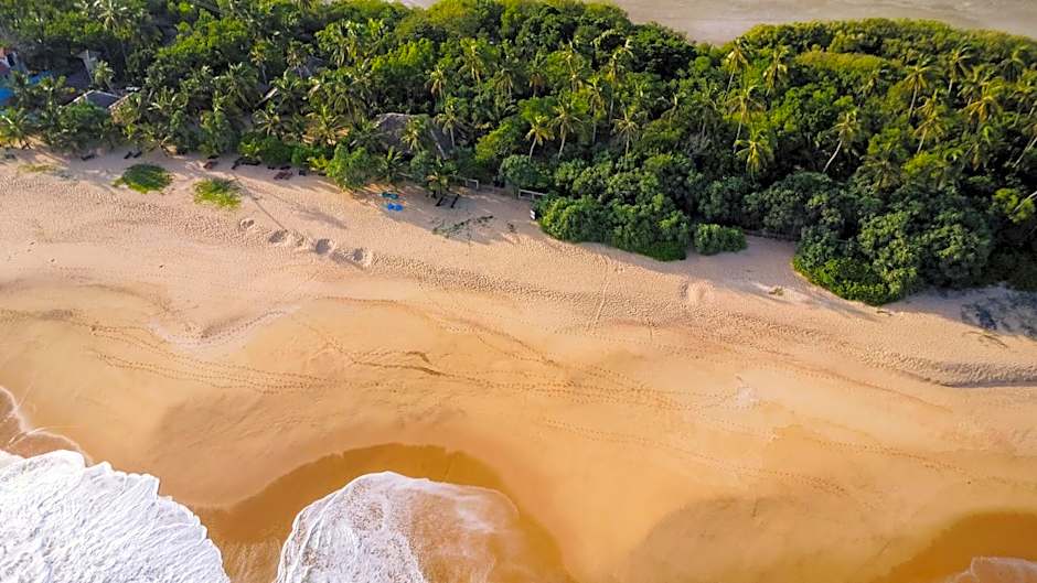 The Waves Beach Chalets