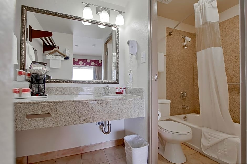 Ramada by Wyndham San Diego Airport