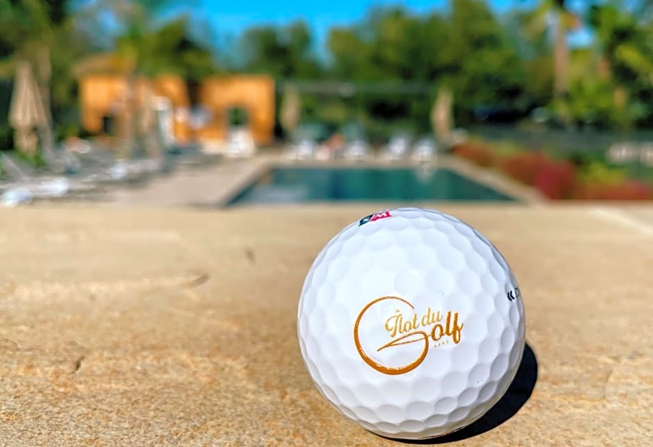 Ilot du Golf, BW Premier Collection