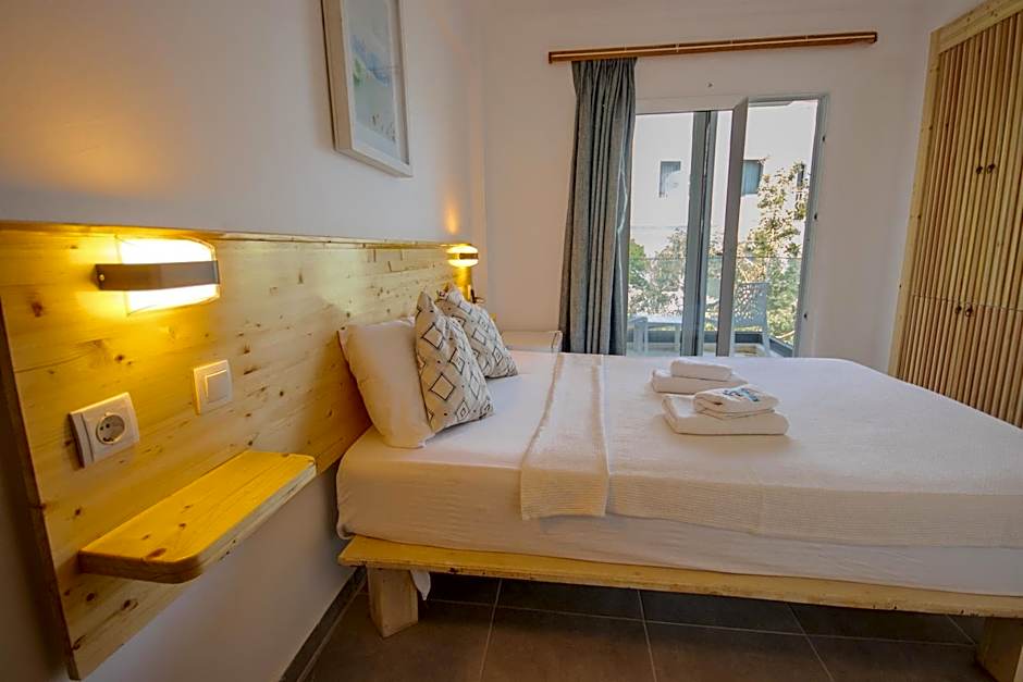 Korsanada Hotel