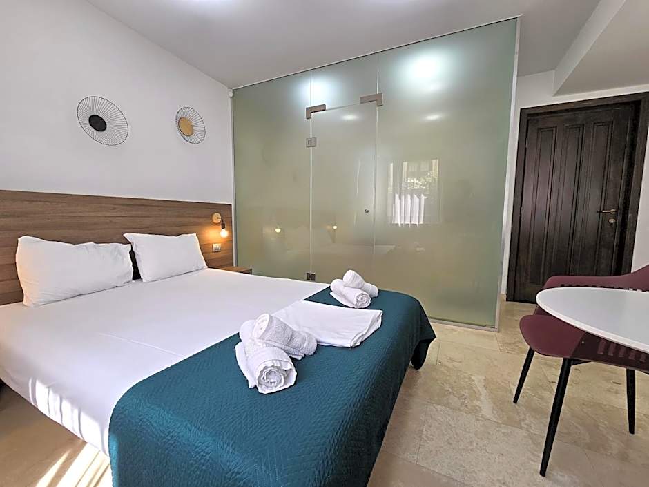 Dacia Residence Apartments