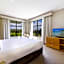 Mercure Kooindah Waters