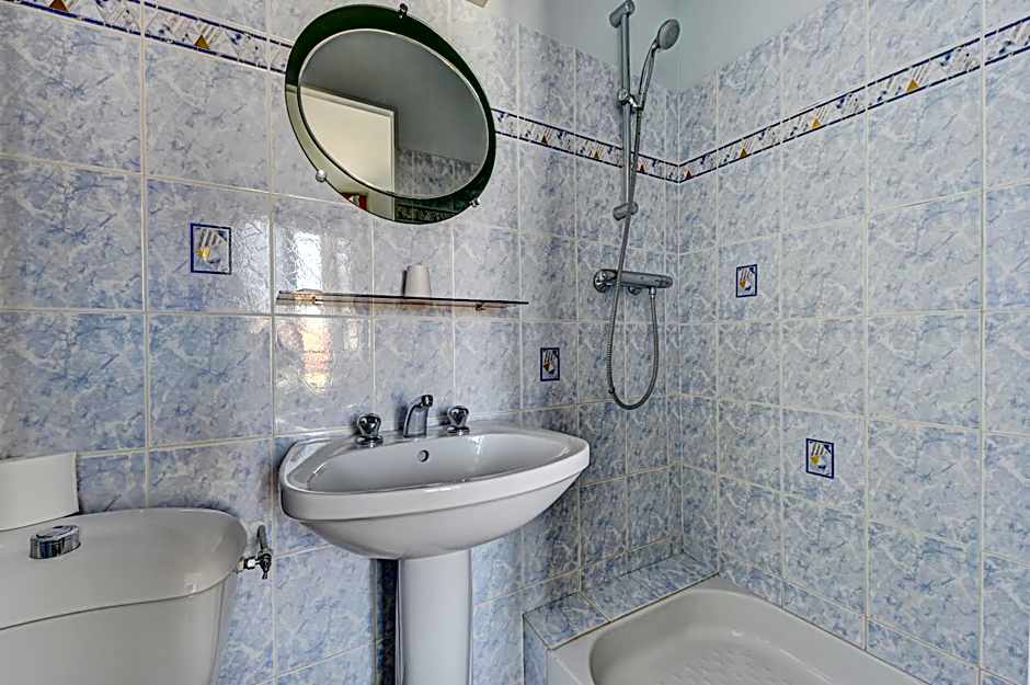 Hôtel Robespierre Ex Idéal hôtel Paris - Montreuil