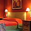 Country Club Hotel & Suites
