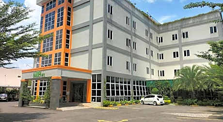 GARDEN HOTEL MAJALENGKA