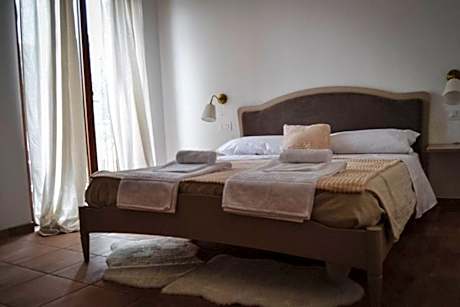 King Room with Mountain View