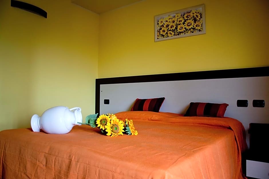Agriturismo Monbertola B&B – Govone, NY