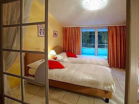 GRAND SUITE