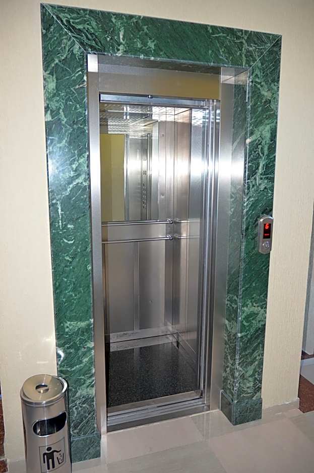 Legacy Hotel