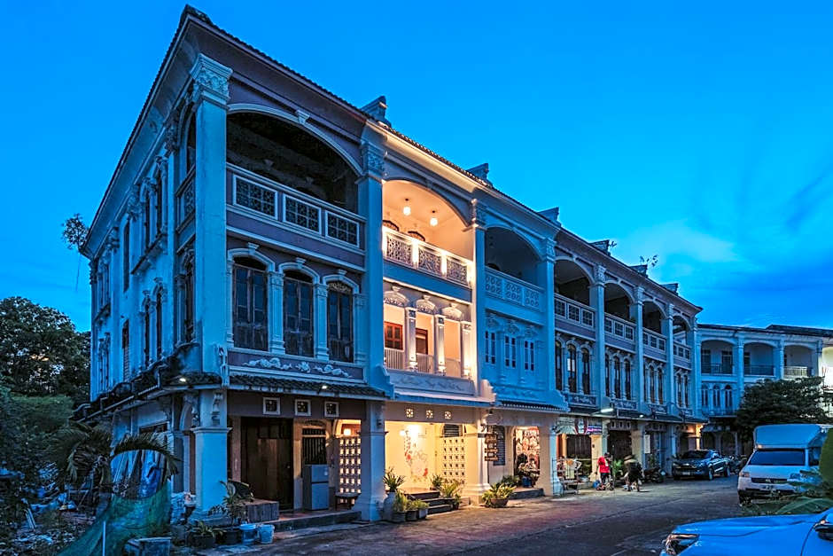 Botan Boutique Hotel