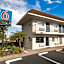 Motel 6 Ontario Airport