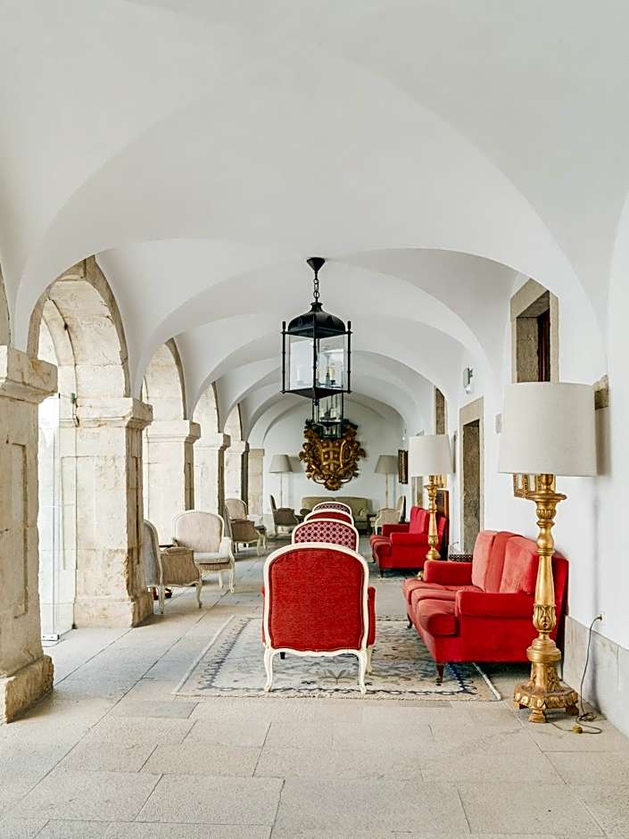 Pousada Castelo de Palmela - Historic Hotel