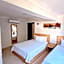 Ados Hotel