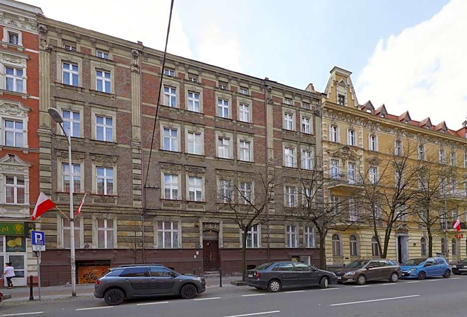 Jagiellonska 3 ApartHotel - Duze przestronne pokoje, centrum miasta, szybkie WiFi