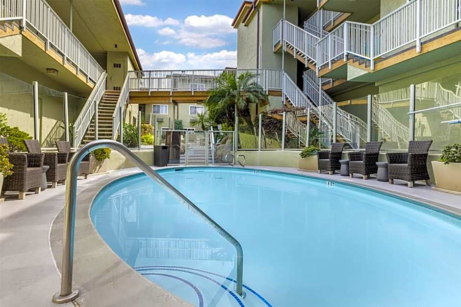 Best Western Plus Beach View Lodge Carlsbad