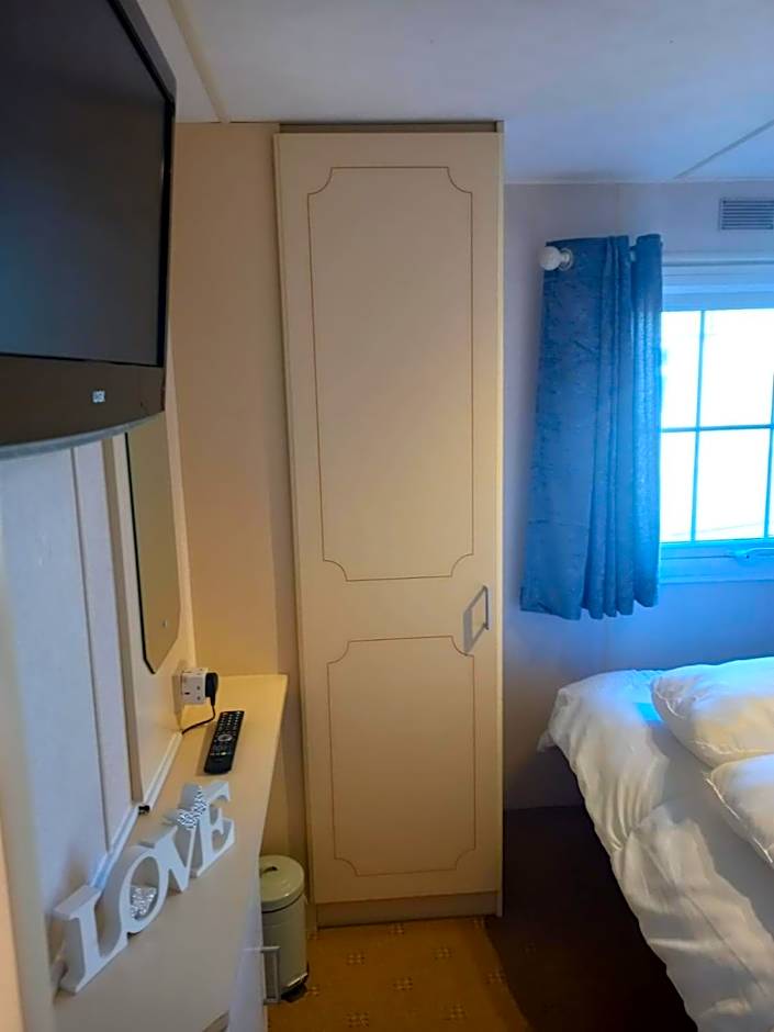 6 Berth on Seaview 3 bedrooms Fanfare