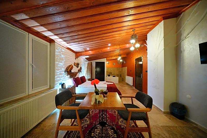 Moonlight Of Cappadocia