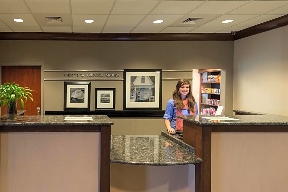 Hampton Inn & Suites Colorado Springs-Air Force Academy/I-25 North