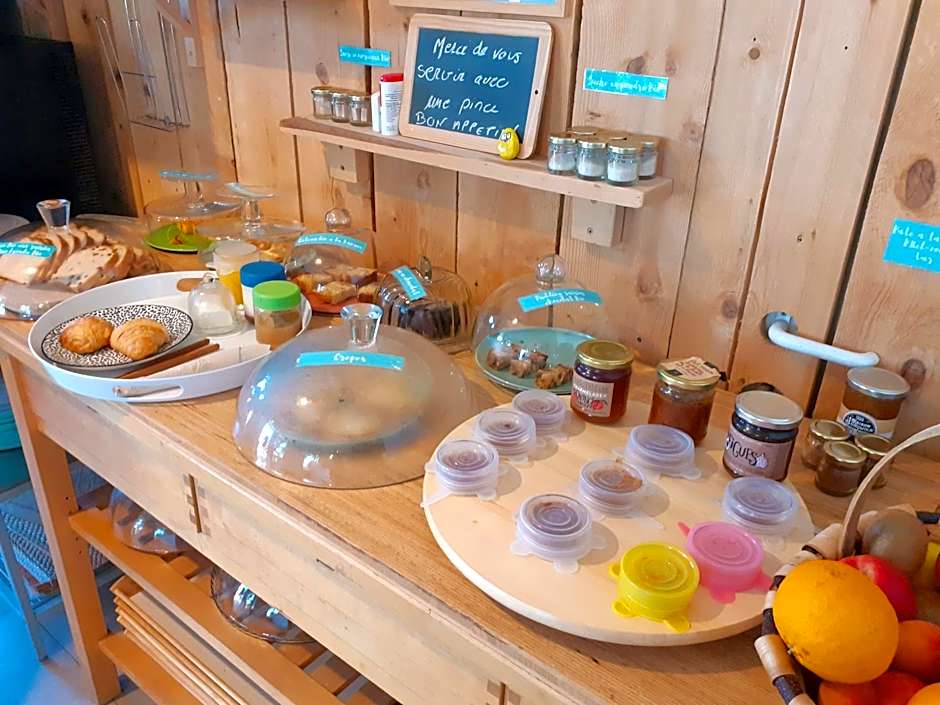 Hotel Almanarre Plage - Hotel Eco-Responsable face a la mer