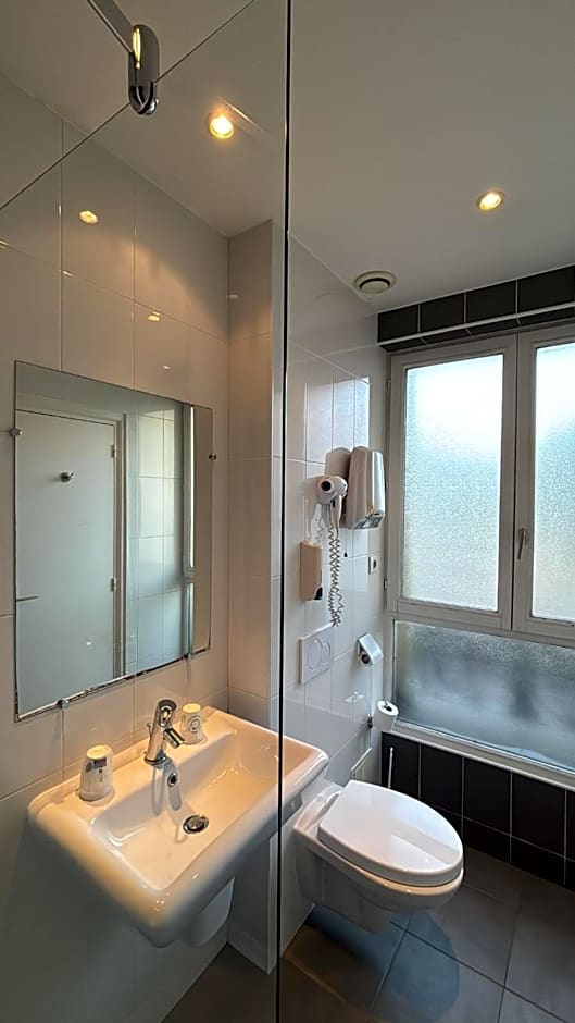 Hotel Richmond Gare du Nord