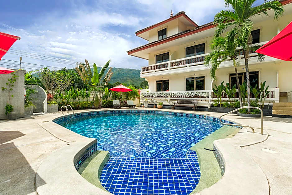 Tropical Palm Resort.