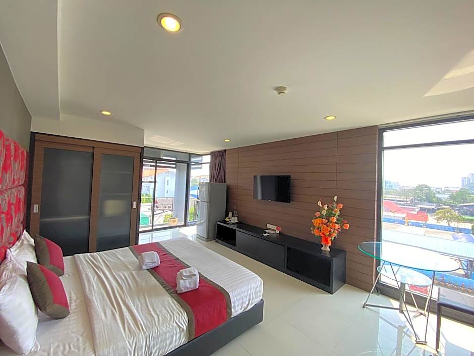 Le Vernissage Hotel – Pattaya, DC