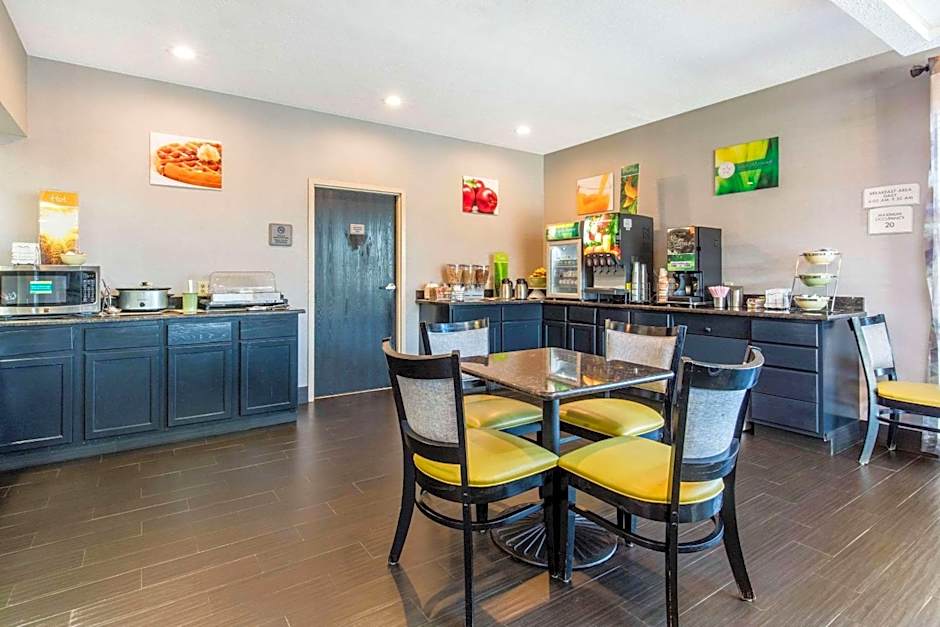 Quality Inn Memphis Airport