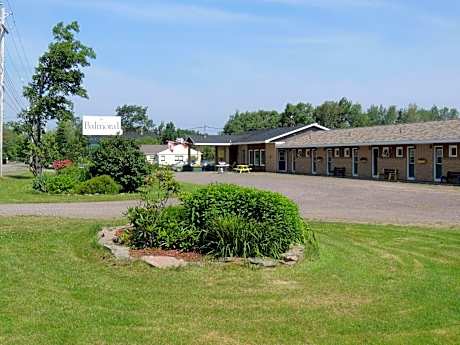 Balmoral Motel