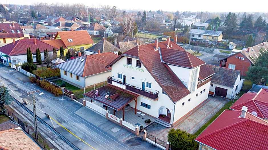 Pingvin Cukrászda Apartman felső szint