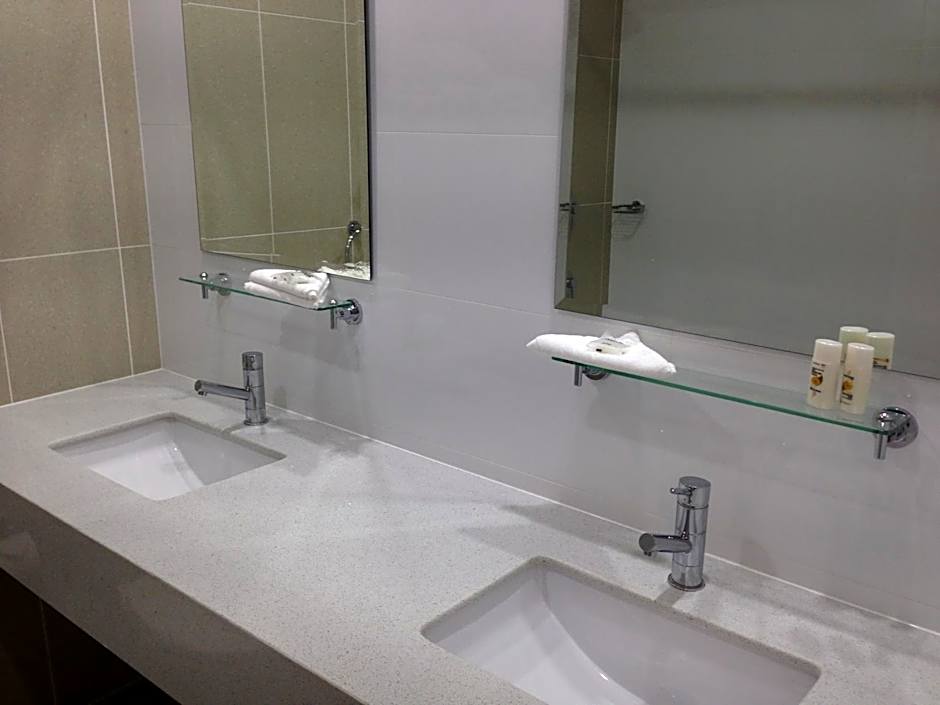 Best Western Casula Motor Inn