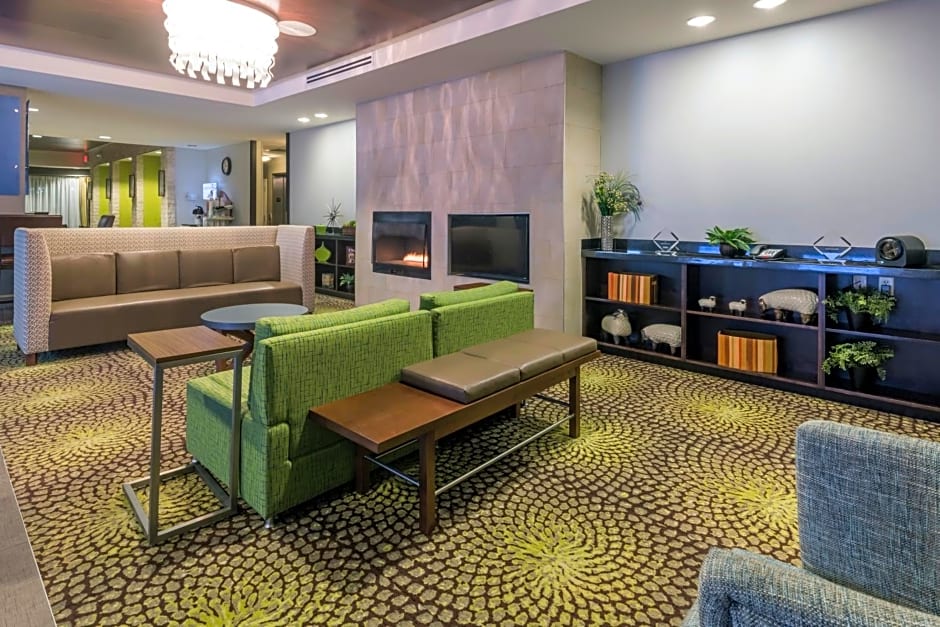 Holiday Inn Express Hays By IHG