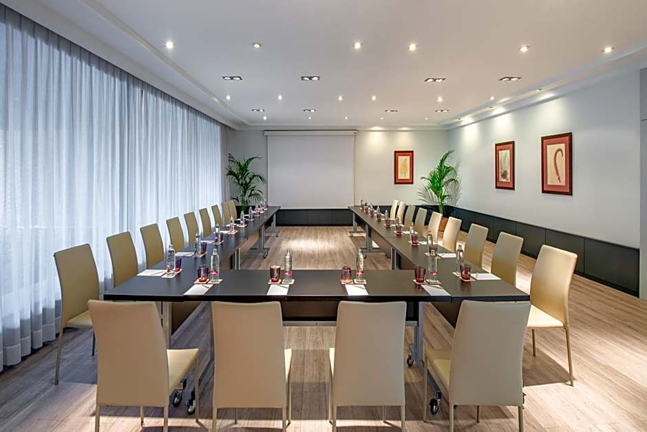 Hotel Madrid Alameda Aeropuerto, Affiliated by Meliá