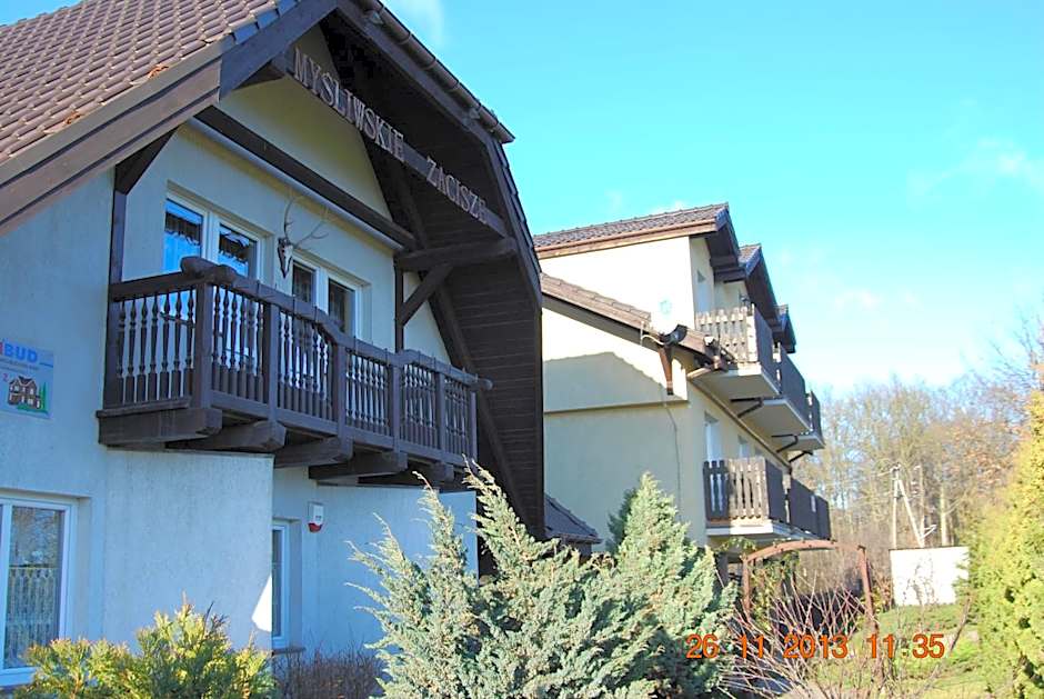 Zajazd i Restauracja "Myśliwskie Zacisze"