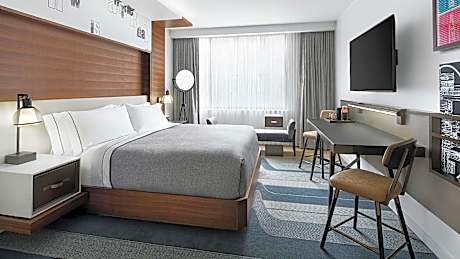 1 King Bed Room