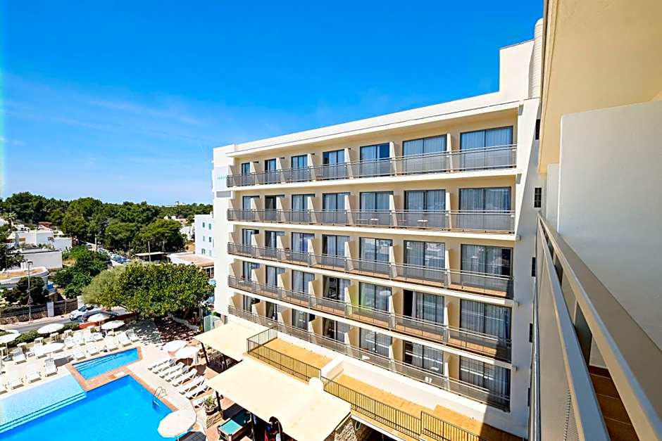 azuLine Hotel S'Anfora & Fleming