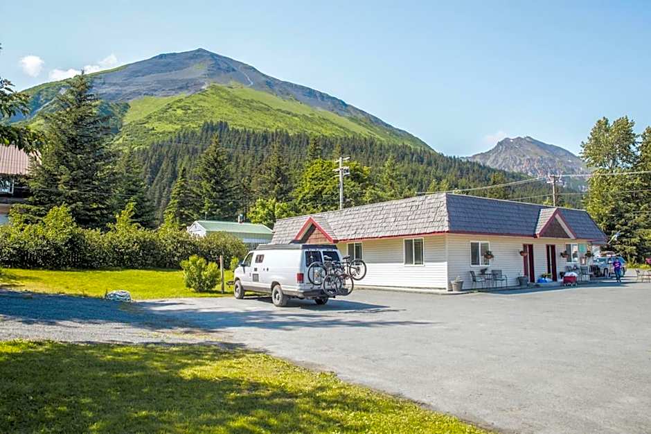 Trailhead Lodging