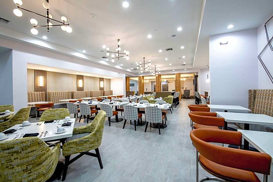 DOUBLE TREE BY HILTON SULPHUR LAKE CHARLES