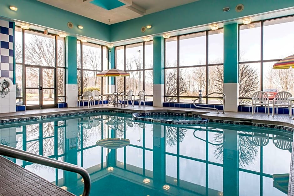 Comfort Inn & Suites