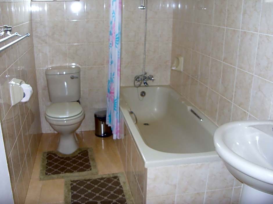 Lusaka Mosi-O-Tunya Executive Lodge