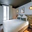 Mercure Paris Levallois Perret Hotel