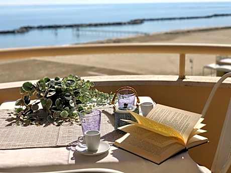 LUXORY BEACH APARTMENTS BELLARIA