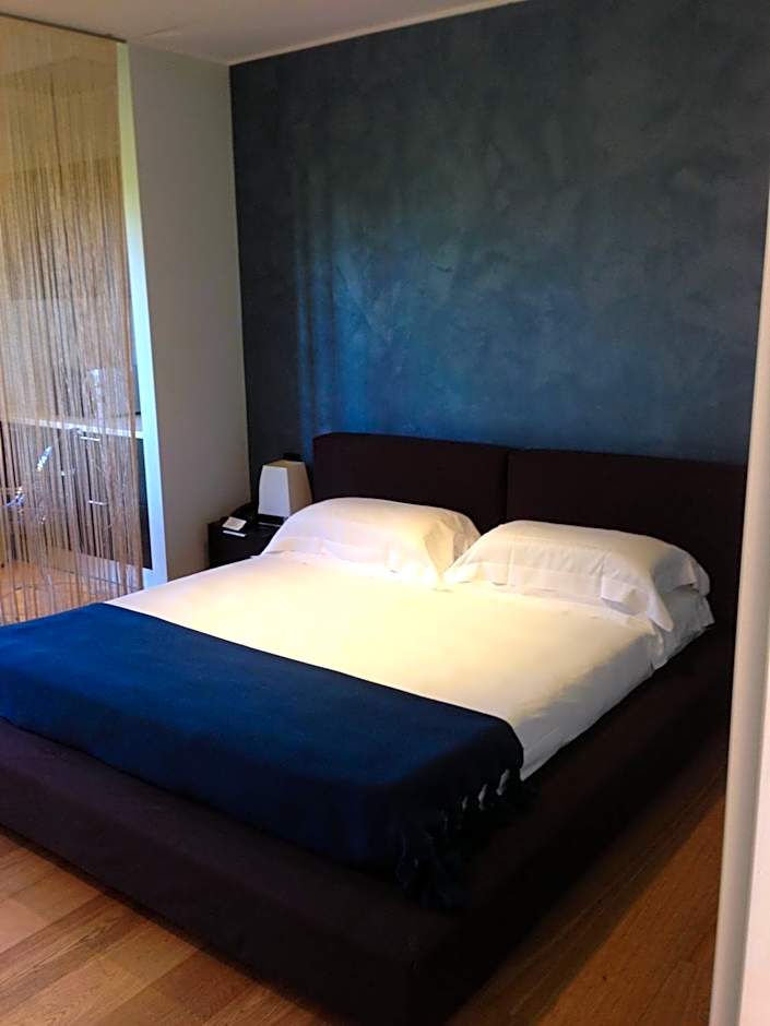 Joia Hotel & Luxury Apartments