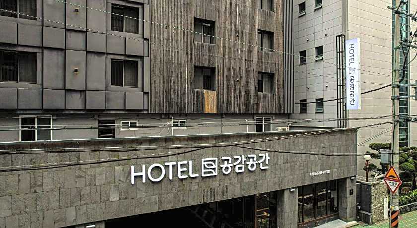 B. Cent Hotel Busan Station