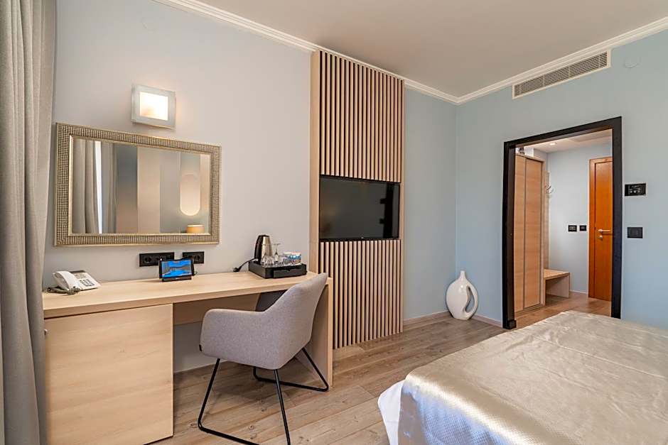 Berkeley Hotel & Day Spa