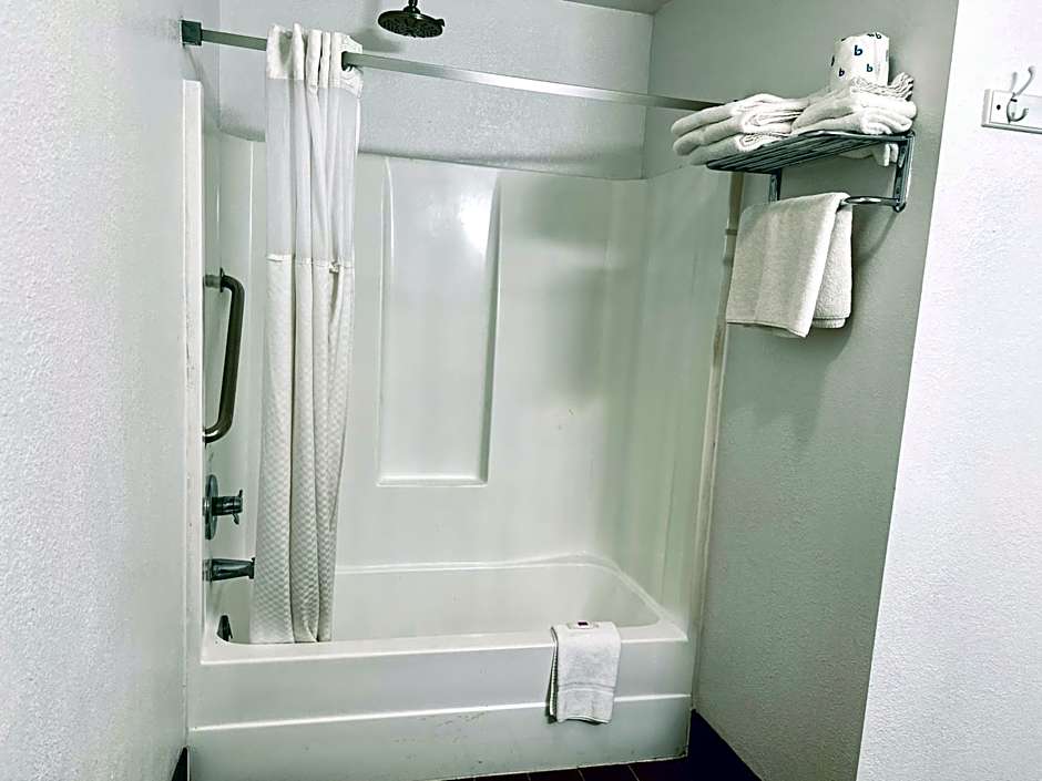 Studio 6 Flagstaff AZ