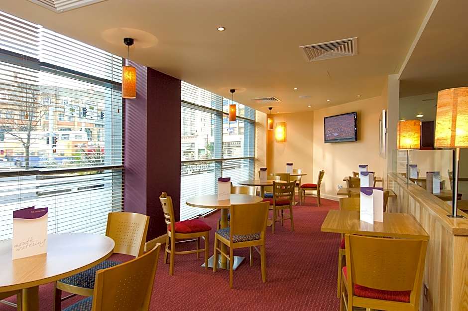 Premier Inn Leicester City Centre